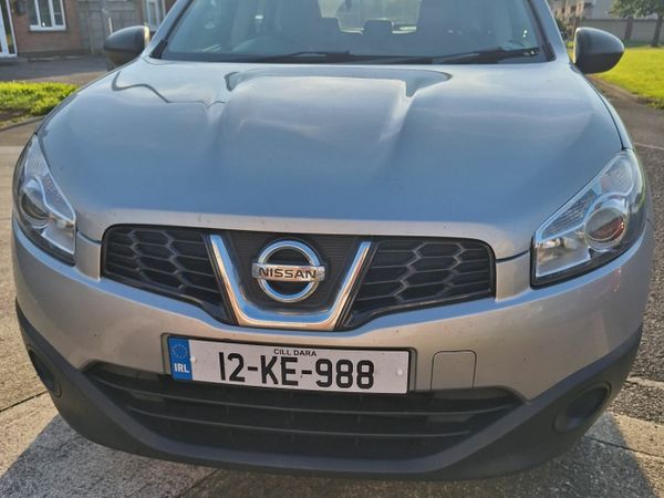 Nissan Qashqai Hatchback, Diesel, 2012, Silver