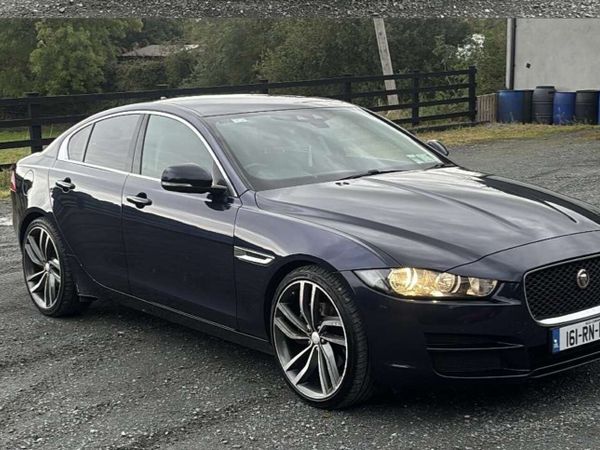 Jaguar XE Saloon, Diesel, 2016, Blue