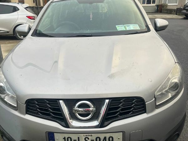 Nissan Qashqai Hatchback, Diesel, 2010, Silver