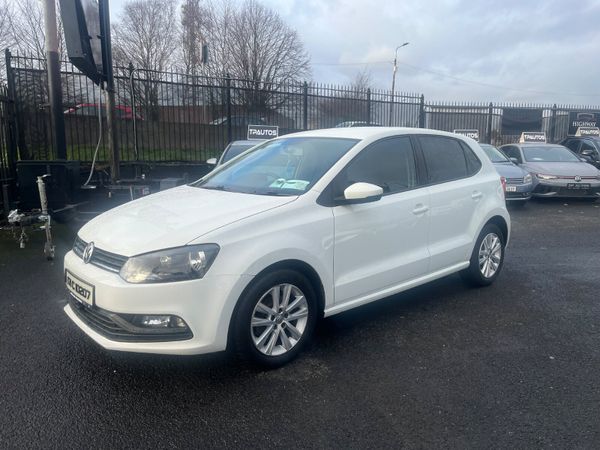 Volkswagen Polo Hatchback, Petrol, 2017, White