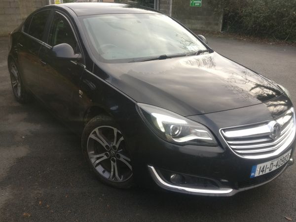 Vauxhall Insignia Hatchback, Diesel, 2014, Black