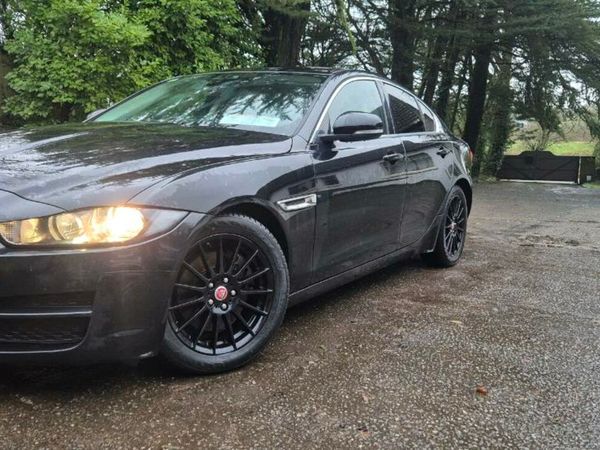 Jaguar XE Saloon, Diesel, 2017, Black