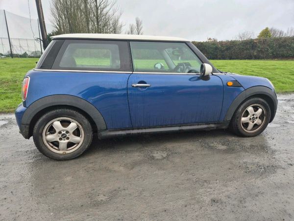 Mini Cooper Hatchback, Petrol, 2009, Blue