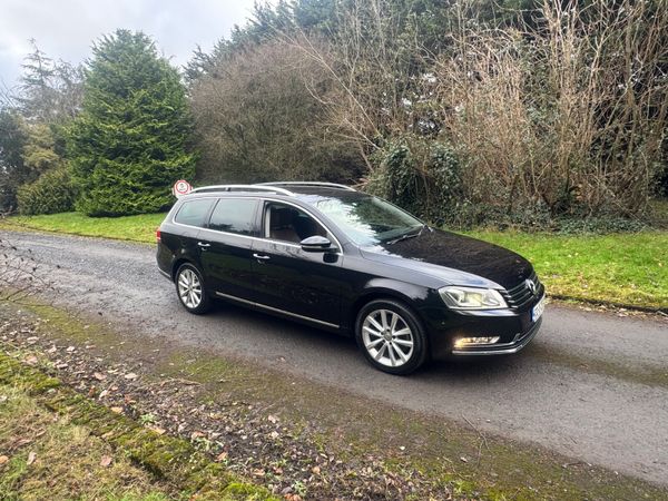 Volkswagen Passat Estate, Petrol, 2013, Black