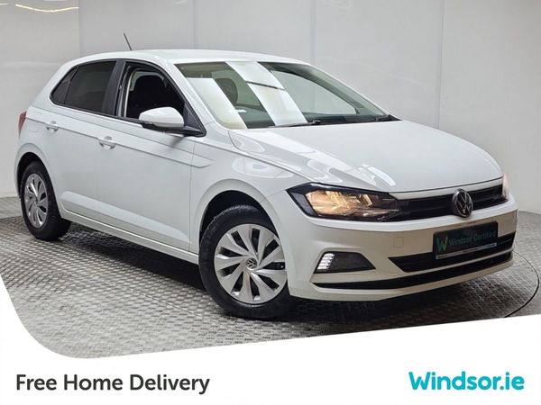 Volkswagen Polo Hatchback, Petrol, 2021, White