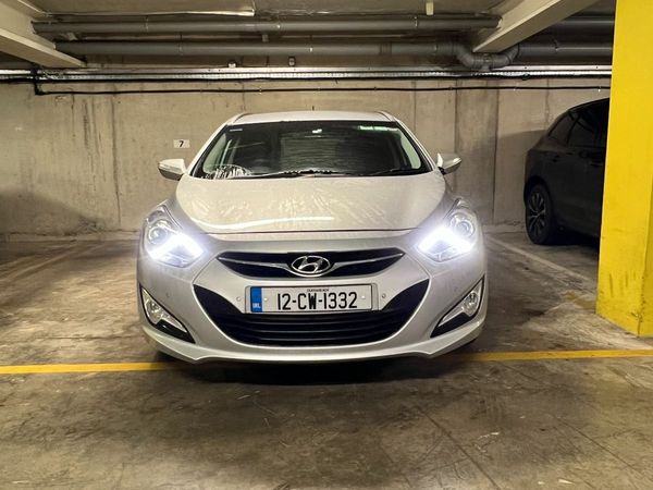 Hyundai i40 Estate, Diesel, 2012, Silver