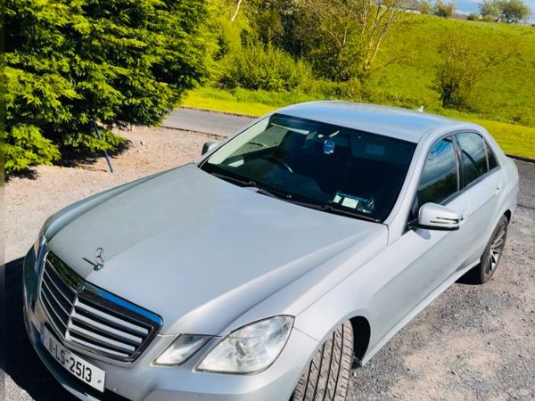 Mercedes-Benz E-Class Saloon, Diesel, 2011, Silver