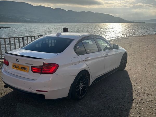 BMW 3-Series Saloon, Diesel, 2015, White