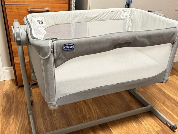 chicco next2me crib 8 All Sections Ads For Sale in Ireland DoneDeal