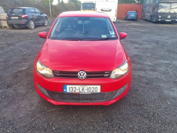 Volkswagen Polo Hatchback, Petrol, 2013, Red