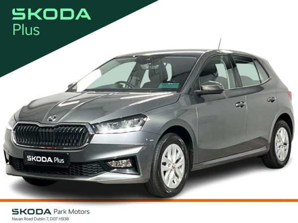 Skoda Fabia Hatchback, Petrol, 2023, Grey