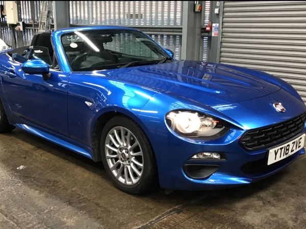 Fiat 124 Spider Coupe, Petrol, 2018, Blue