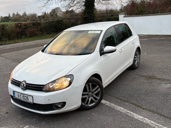 Volkswagen Golf Hatchback, Diesel, 2011, White