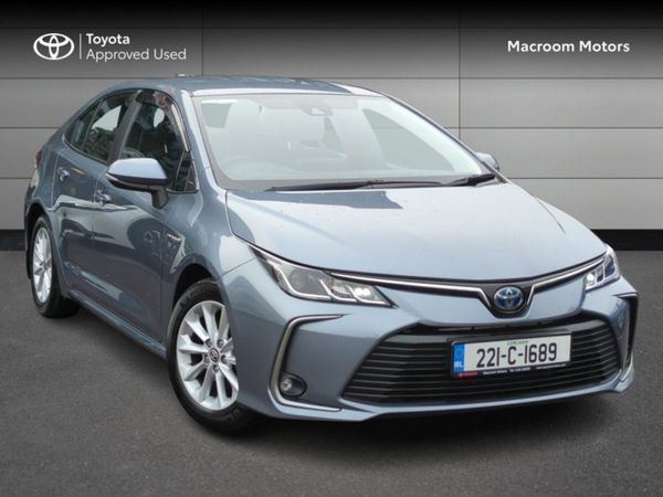 Toyota Corolla Saloon, Hybrid, 2022, Grey