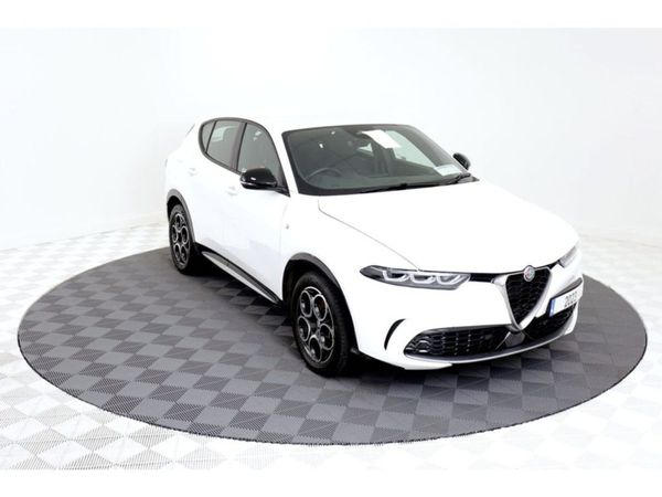 Alfa Romeo Tonale SUV, Petrol, 2023, White