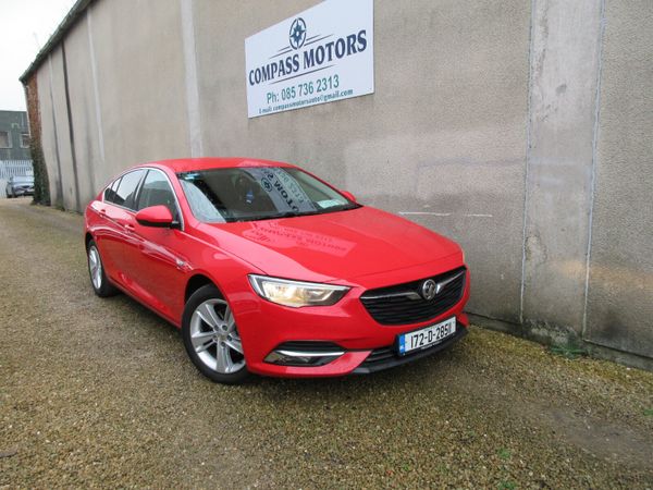 Vauxhall Insignia Hatchback, Diesel, 2017, Red