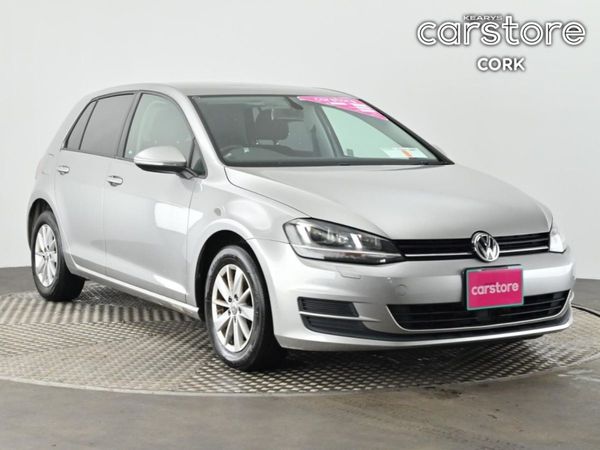 Volkswagen Golf Hatchback, Petrol, 2016, Silver