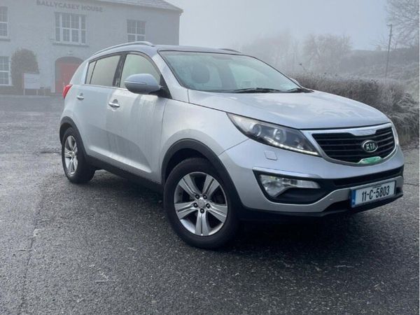 Kia Sportage SUV, Diesel, 2011, Silver