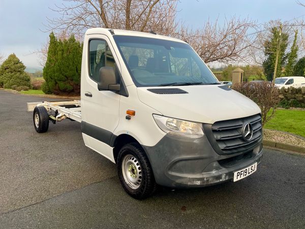 Mercedes-Benz Sprinter Chassis Cab, Diesel, 2019, White