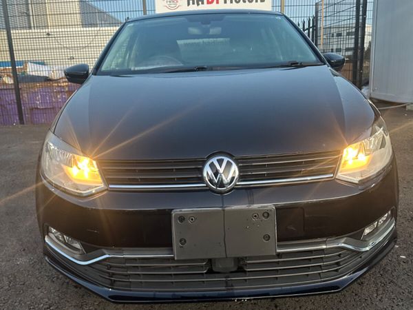 Volkswagen Polo Hatchback, Petrol, 2015, Black