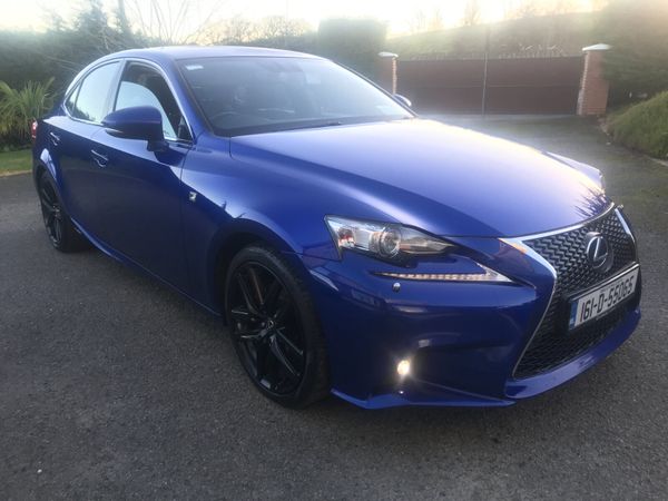 Lexus IS Saloon, Petrol Hybrid, 2016, Blue