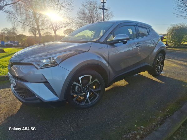 Toyota C-HR SUV, Petrol Hybrid, 2018, Grey