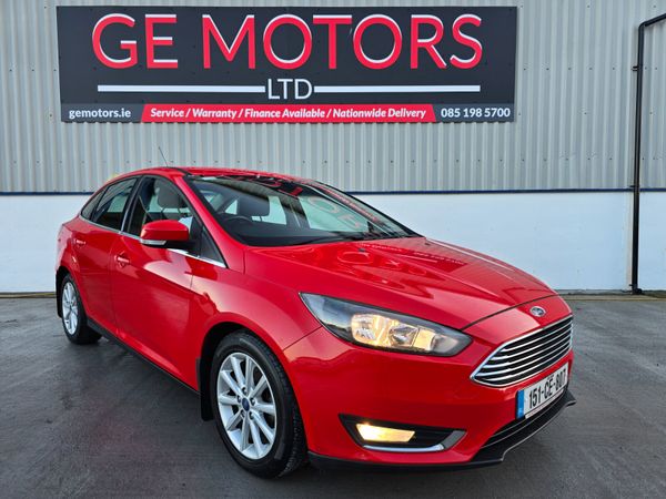 Ford Focus Saloon, Diesel, 2015, Red