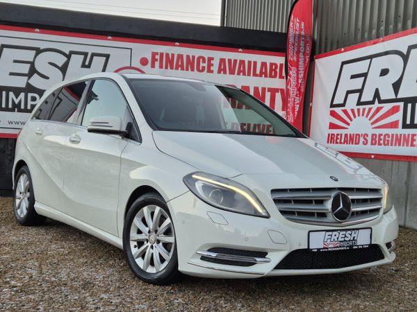 Mercedes-Benz B-Class Hatchback, Petrol, 2013, White