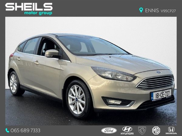 Ford Focus Hatchback, Petrol, 2018, Grey