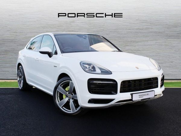 Porsche Cayenne SUV, Petrol Plug-in Hybrid, 2023, White