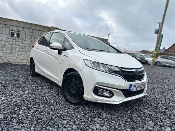 Honda Fit Hatchback, Petrol Hybrid, 2017, White