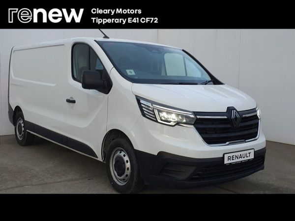 Renault Trafic MPV, Diesel, 2024, White