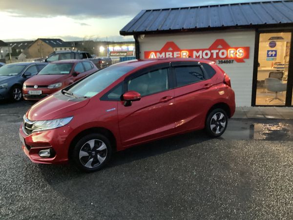 Honda Fit Hatchback, Petrol Hybrid, 2018, Red