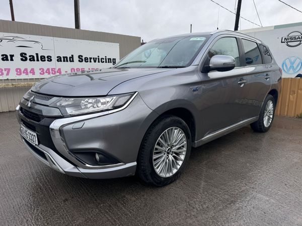 Mitsubishi Outlander SUV, Petrol Plug-in Hybrid, 2018, Grey