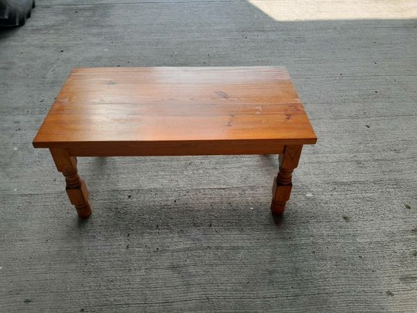 Coffee tables for sale on done deal discount