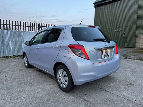 Toyota Vitz Hatchback, Petrol, 2014, Purple
