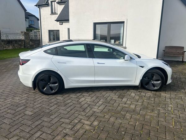 Tesla Model 3 , Electric, 2020, White