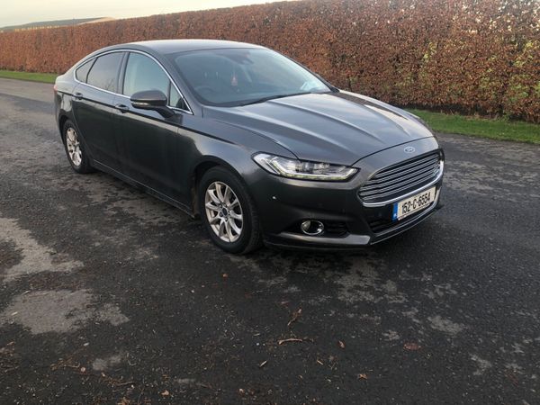 Ford Mondeo Hatchback, Diesel, 2015, Grey