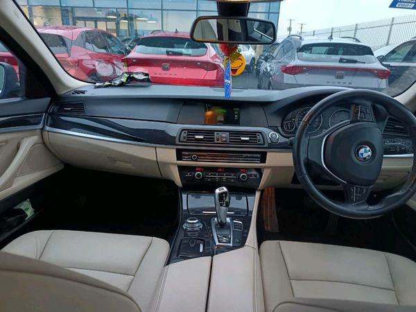 BMW 5-Series Saloon, Diesel, 2013, Blue