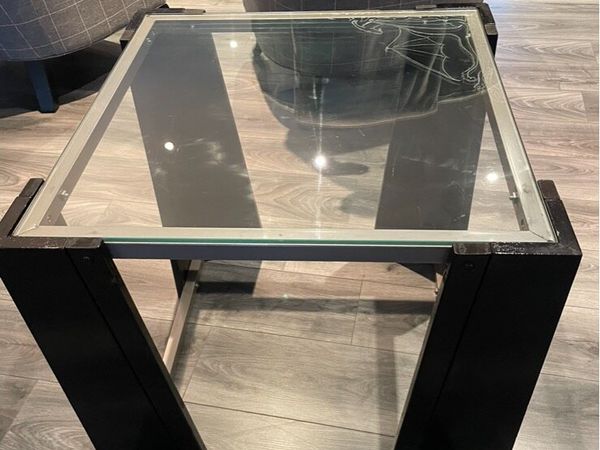 Coffee tables for sale on done deal discount
