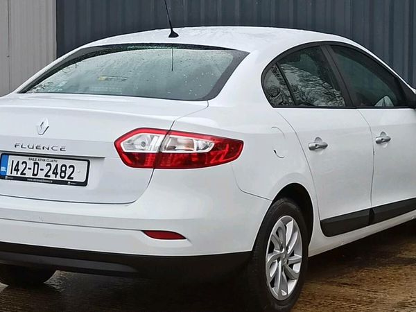 Renault Fluence Saloon, Diesel, 2014, White