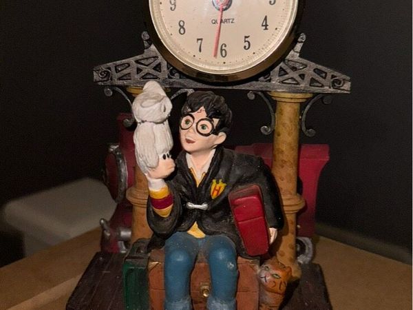 Harry Potter Quartz Clock for sale in Co. Tipperary for €50 on DoneDeal