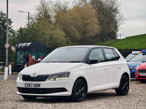 Skoda Fabia Hatchback, Petrol, 2017, White