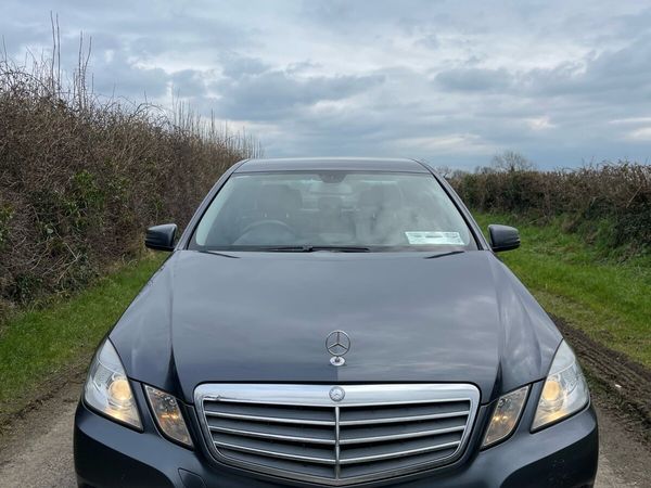 Mercedes-Benz E-Class Saloon, Diesel, 2010, Grey