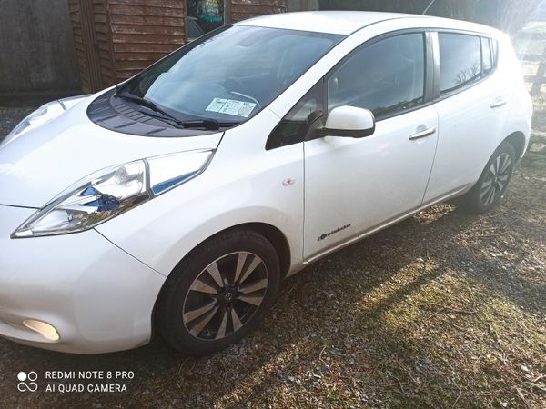 Nissan Leaf Hatchback, Electric, 2015, White