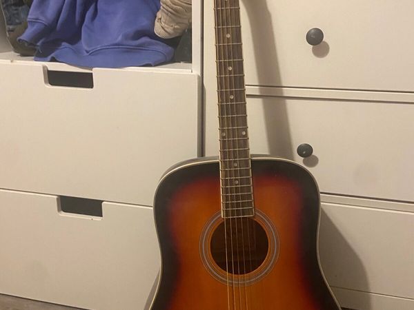 Donedeal guitars sales