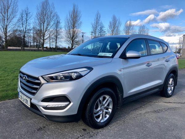 Hyundai Tucson SUV, Diesel, 2016, Silver