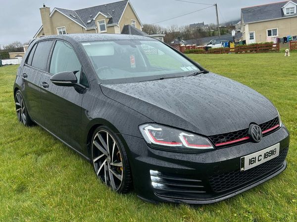 Volkswagen Golf Hatchback, Diesel, 2016, Black