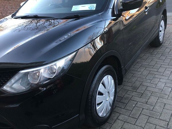 Nissan Qashqai Saloon, Diesel, 2016, Black