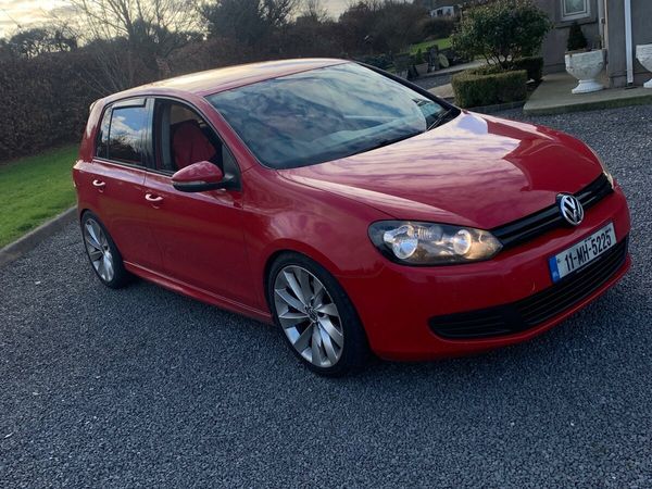 Volkswagen Golf Hatchback, Diesel, 2011, Red